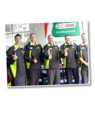 Team Photo - Castrol Professional